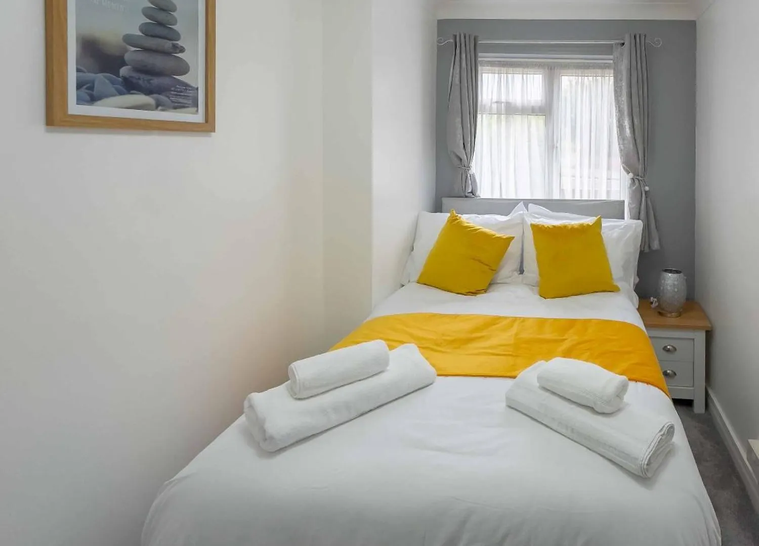 Amazing 2 Bedroom Apartment With Parking Belvedere